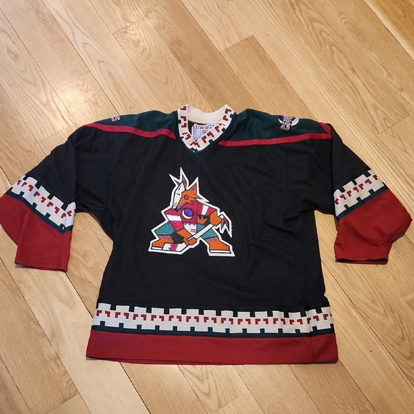 CCM Other - CCM Vintage 90s Phoenix Coyote NHL Jersey